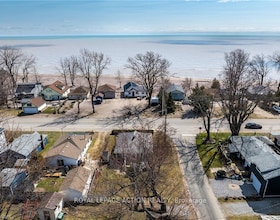 88 Erie Boulevard, Norfolk, ON , MLS #X12975332 , Image - 1