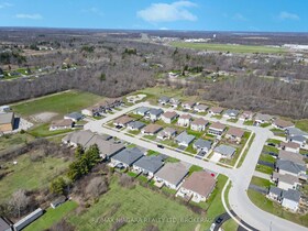 1041 Meadowood Street, Niagara, ON , MLS #X12982192 , Image - 1