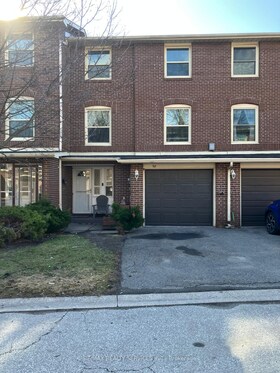 50 Eden Park, Peel, ON