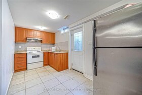 47 Whiteleaf Crescent, Toronto, ON , MLS #E13140110 , Image - 1