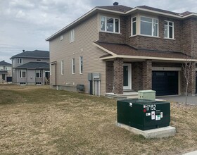 9 Wylie Way, Lanark, ON , MLS #X12993696 , Image - 1