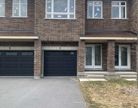 11 Wylie Way, Lanark, ON