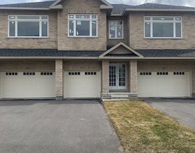 30 Wylie Way, Lanark, ON