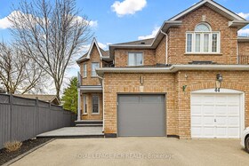 42 Archbury Circle, Peel, ON , MLS #W13005902 , Image - 1