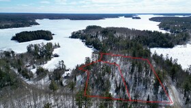 250 & 252 Clear Lake Road, Parry Sound, ON , MLS #X13007248 , Image - 1