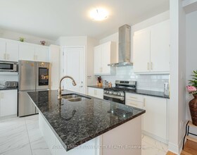 36 Icon Street S, Peel, ON , MLS #W13015034 , Image - 1