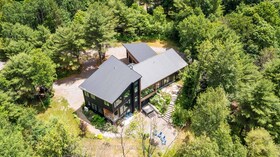 1016 Zoe Lane, Muskoka, ON , MLS #X13019224 , Image - 1