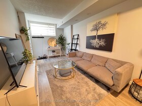 1135 Cooke Boulevard, Halton, ON , MLS #W13631994 , Image - 1