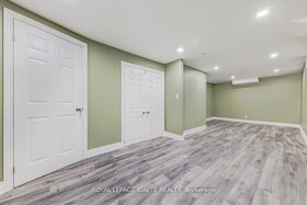 38 Loradeen Crescent, Toronto, ON , MLS #E13027934 , Image - 1