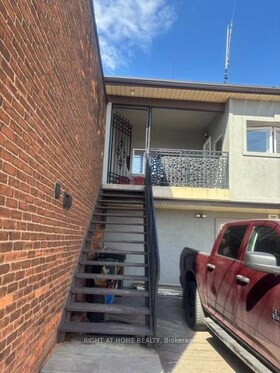 226 Kenilworth Avenue N, Hamilton, ON , MLS #X13028364 , Image - 1