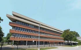 1 Valleybrook Drive, Toronto, ON
