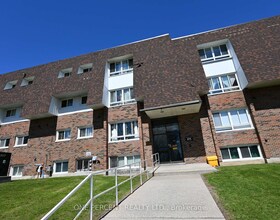 815 Kyle Court, Leeds and Grenvi, ON , MLS #X13050442 , Image - 1