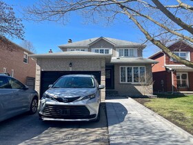 824 College Manor Drive, York, ON , MLS #N13051294 , Image - 1