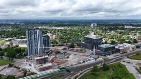 600 King Street W, Waterloo, ON