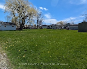 9/11 Marilyn Drive, Haldimand, ON , MLS #X13059790 , Image - 1
