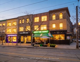 684 College Street, Toronto, ON