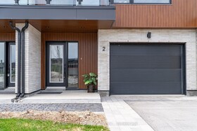 117 Sladden Court, Grey County, ON , MLS #X13062894 , Image - 1