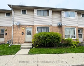 550 SECOND Street, Middlesex, ON , MLS #X13423374 , Image - 1