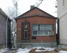 128 Spears Street, Toronto, ON