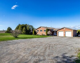 3 Royal Oak Road, Kawartha Lakes, ON , MLS #X13124568 , Image - 1