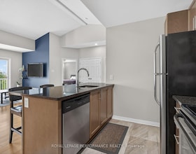 104 Sternes Private, Ottawa, ON , MLS #X13089764 , Image - 1