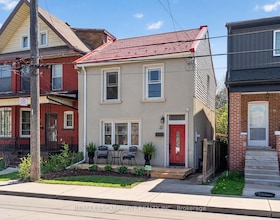 32 Magill Street, Hamilton, ON , MLS #X13090034 , Image - 1