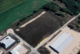 661 1st Street, Grey County, ON , MLS #X13093974 , Image - 1
