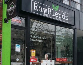 215 LAKESHORE Boulevard, Toronto, ON