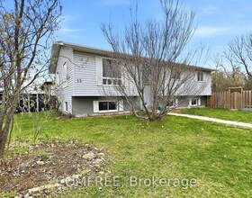 13 Pearl Street, Lanark, ON , MLS #X13099702 , Image - 1