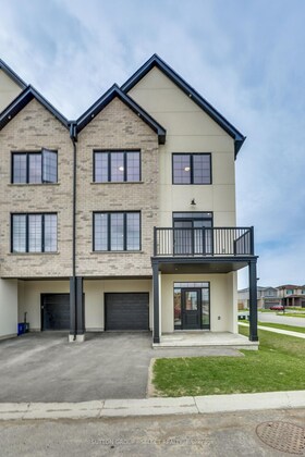 235 Kennington Way, Middlesex, ON