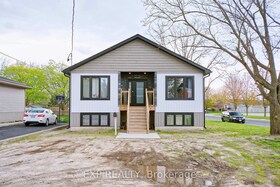 313 John Street S, Elgin, ON , MLS #X13102256 , Image - 1