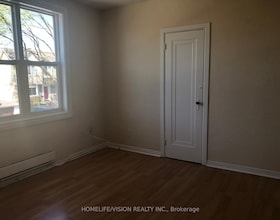 421 Sutherland Drive, Toronto, ON , MLS #C13106786 , Image - 1