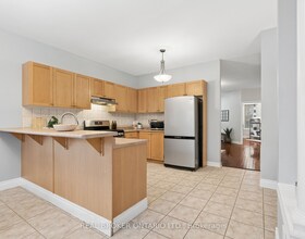 27 Spruce Boulevard, Halton, ON , MLS #W13109298 , Image - 1