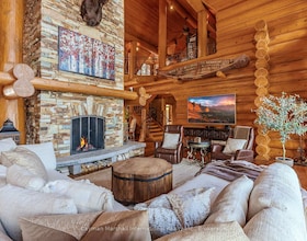 1422 Barlochan Road, Muskoka, ON , MLS #X13110292 , Image - 1