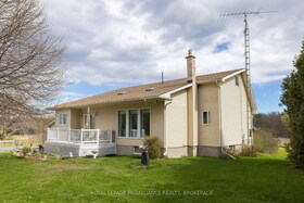 706 Spithead Road, Frontenac, ON