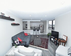 75 HUXLEY Street, Middlesex, ON , MLS #X13233906 , Image - 1