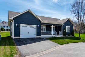 22 Grew Crescent, Simcoe, ON , MLS #S13115492 , Image - 1