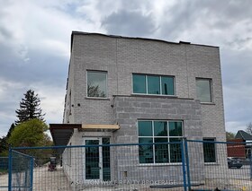 2368 Main Street, Middlesex, ON