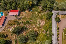 790 King Street W, Leeds and Grenvi, ON