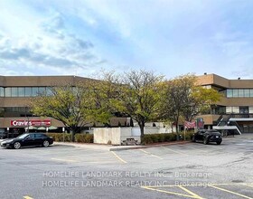 7270 Woodbine Avenue, York, ON