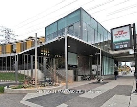 5 Massey Square, Toronto, ON , MLS #E13119208 , Image - 1