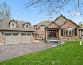 2073 Maplewood Road, Waterloo, ON , MLS #X13430972 , Image - 1