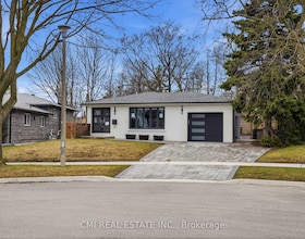 23 Logstone Crescent, Toronto, ON , MLS #E13121300 , Image - 1