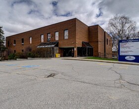 15 Elizabeth Street, Dufferin, ON , MLS #W13694000 , Image - 1