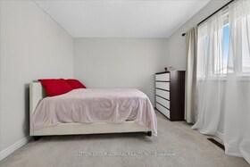 6 White Crescent, Simcoe, ON , MLS #S13125782 , Image - 1