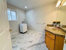7153 Kelly Drive, Niagara, ON , MLS #X13125960 , Image - 1