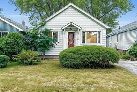 138 Gradwell Drive, Toronto, ON