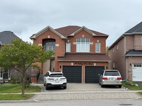 29 Falling River Drive, York, ON