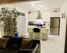 679 Anishinaabe Drive, Dufferin, ON , MLS #X13131500 , Image - 1