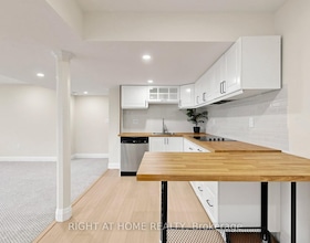 14 Dixon Court, Simcoe, ON , MLS #S13702140 , Image - 1